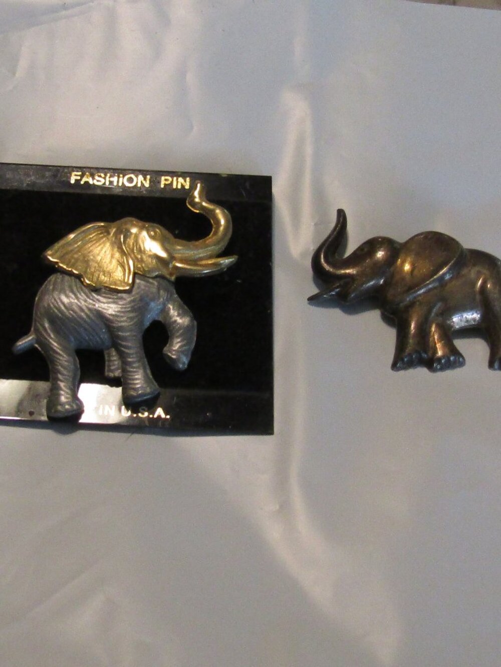Lot 2 ELEPHANT PINS New + Vint Signed TH129 Mexican 925 Sterlilng Silver Pendant